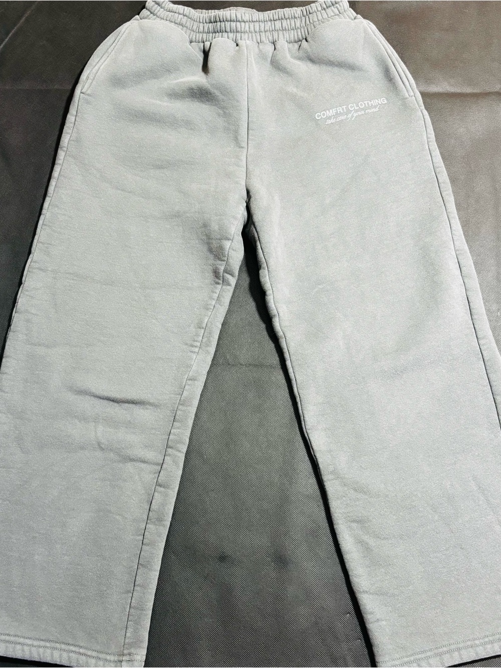 Youth Comfrt Affirmation Wide Leg Grey Sweatpants Kids Size Large